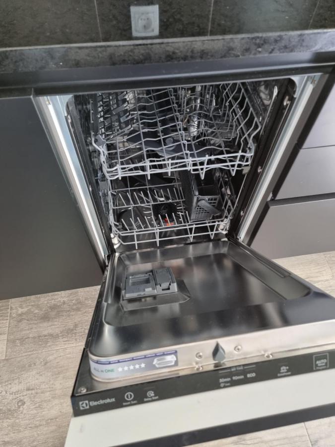 Aksa Residences Вир Екстериор снимка